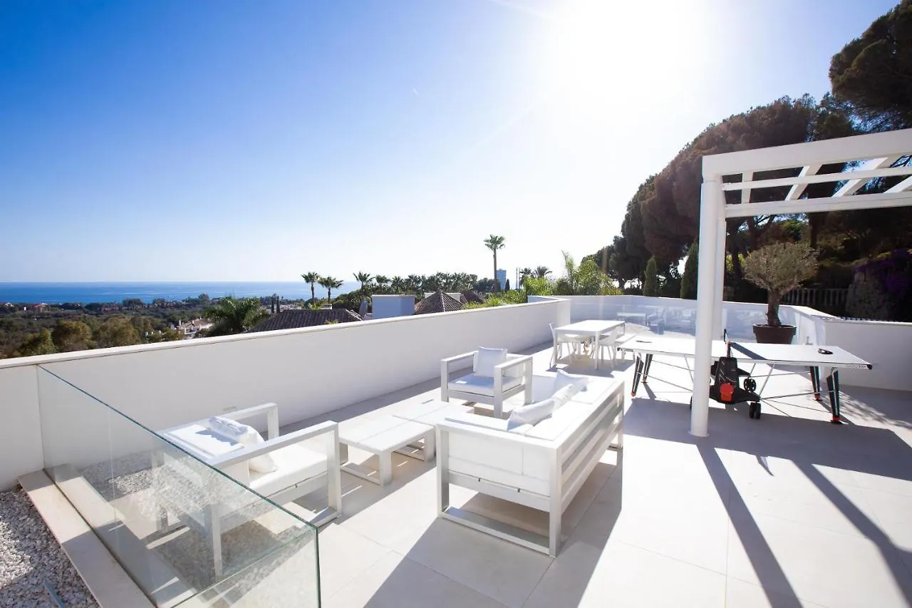 Villa Royale, Moderna Villa Con Piscina Y Vistas Al Mar Marbella