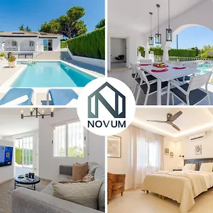 Villa Modern With Heated Pool & Bbq Next To The, Marbella