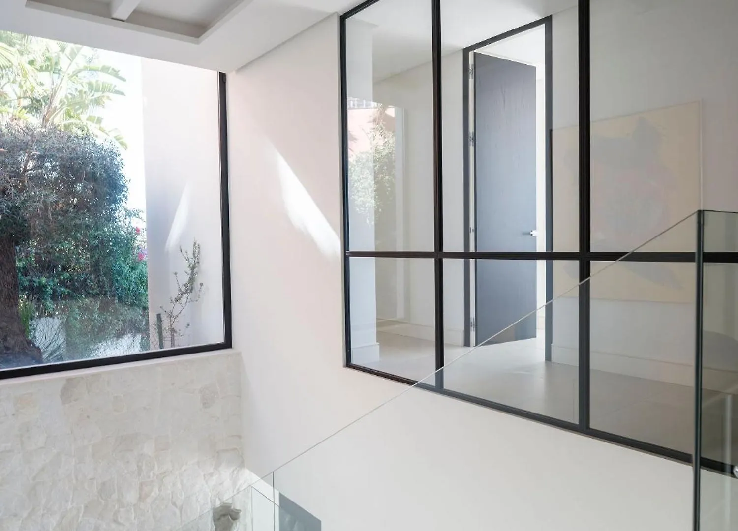 Villa Royale, Moderna Villa Con Piscina Y Vistas Al Mar Marbella